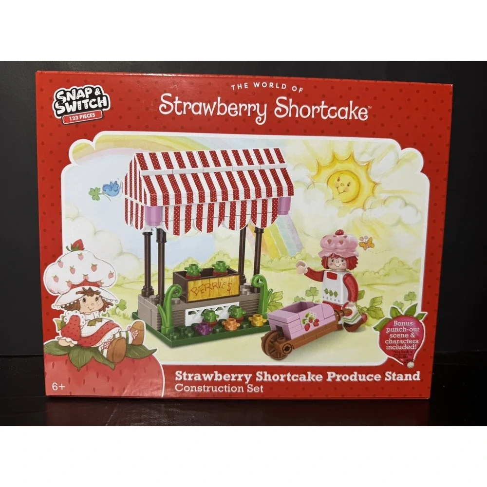 Strawberry Shortcake Bakery & Produce Stand Snap & Switch Construction Lego-like